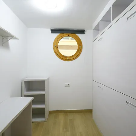 V031 - Port Canigo Apartment *