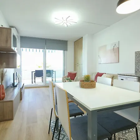 V031 - Port Canigo Apartment *